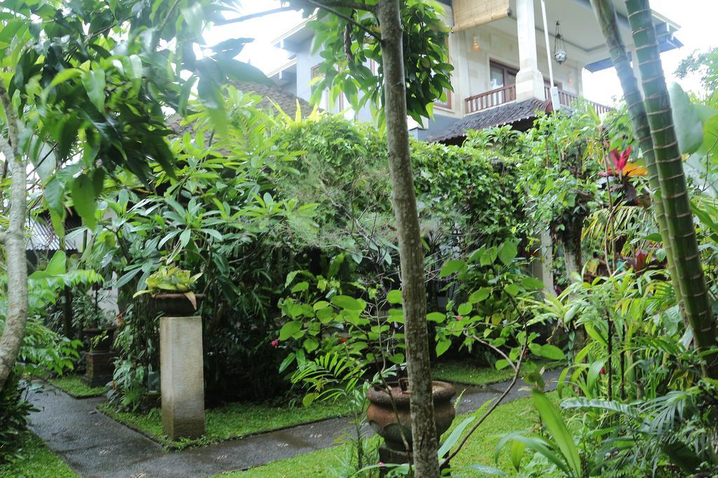 Karang Mesari Ubud Guest House Exterior foto